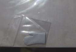 peachy white glove b